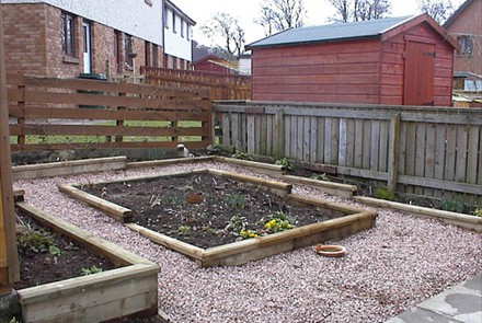 WoodblocX garden edging3